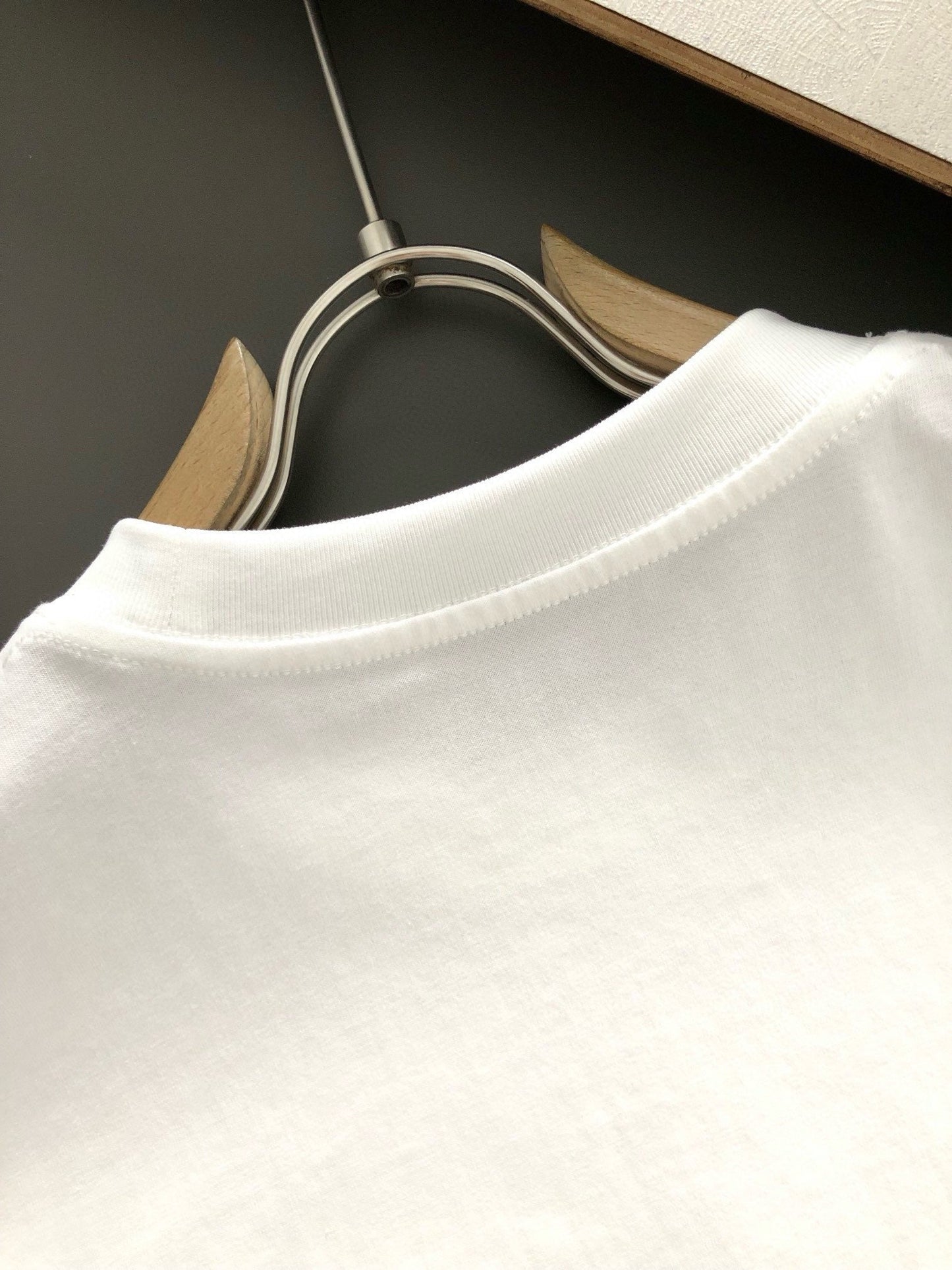 「#3245」MONCLER Silver-plated with bright lettering-shirt