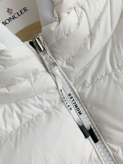 「#3304」Moncler Montbeliard down jacket