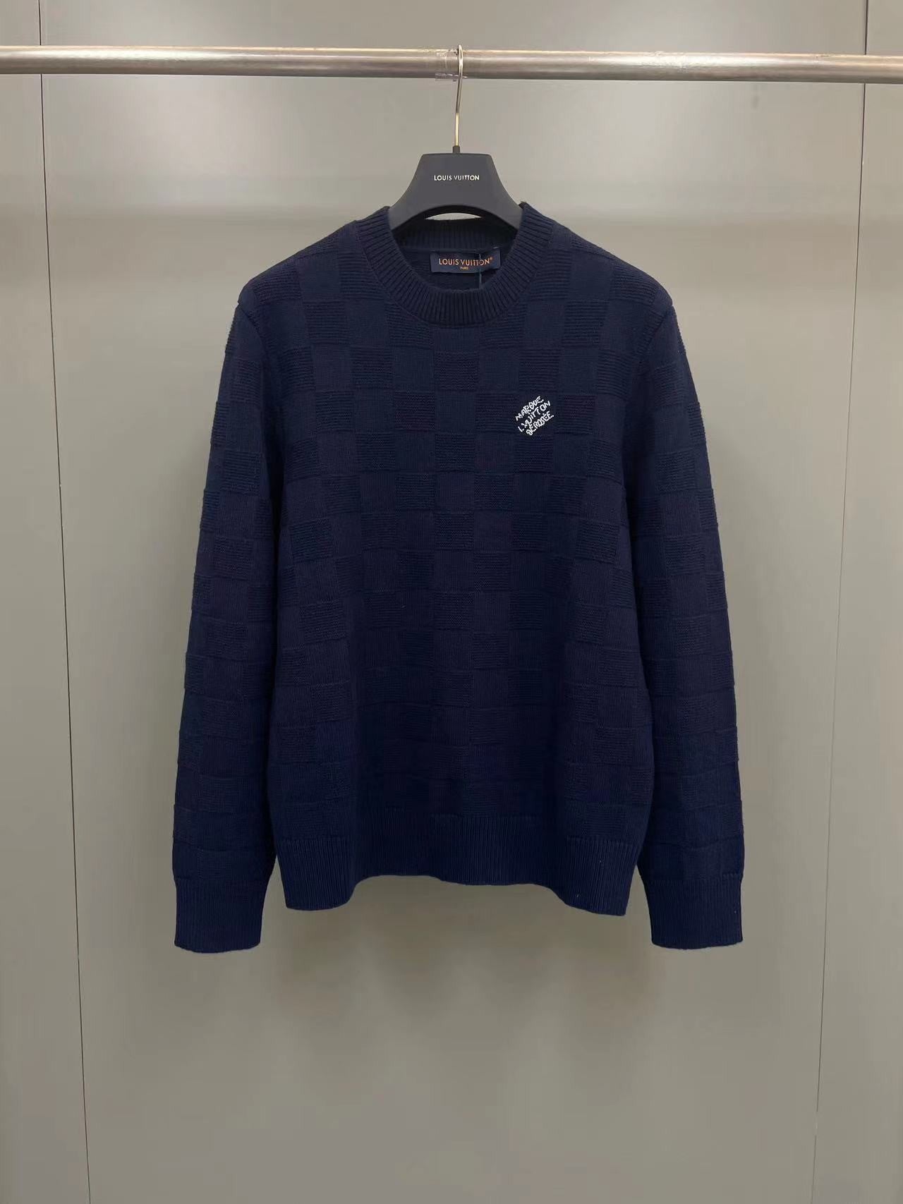 「#3377」Louis Vuitton Beaded Checkerboard Crew Neck Sweater