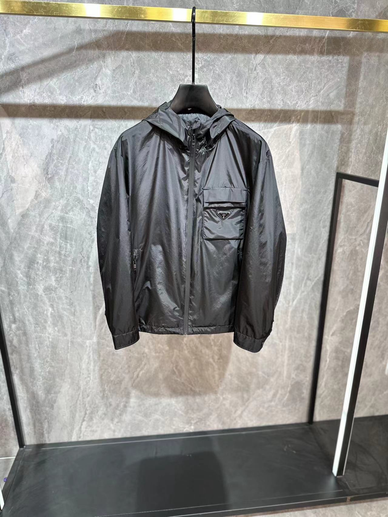 「#3471」PRADA Men's Hooded Jacket