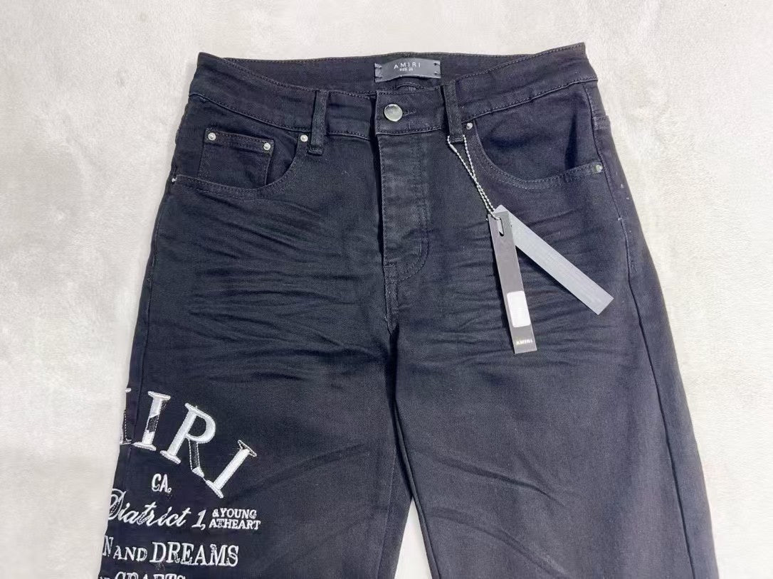 「#1856」Amiri slim fit petite straight jeans