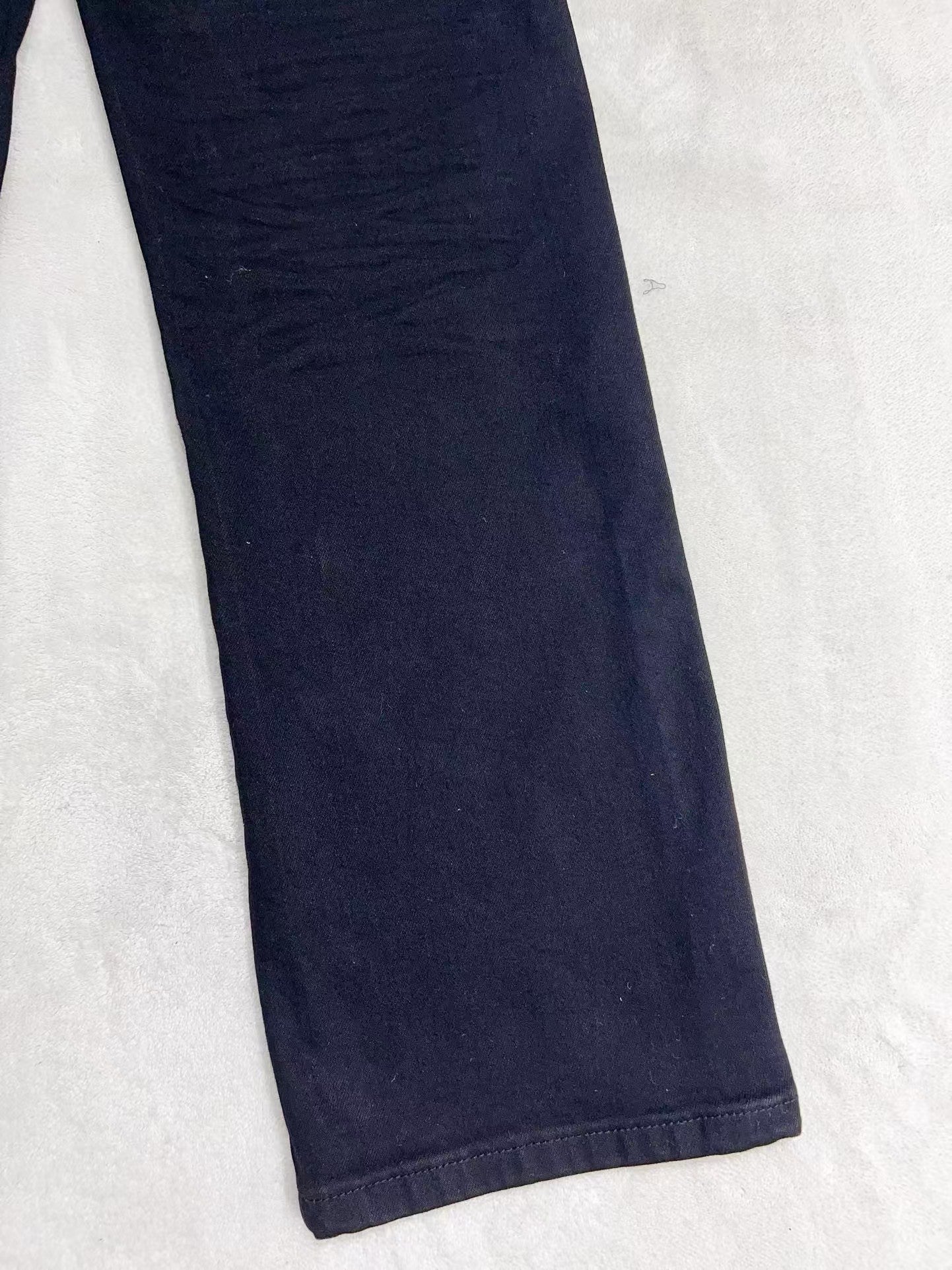 「#1856」Amiri slim fit petite straight jeans