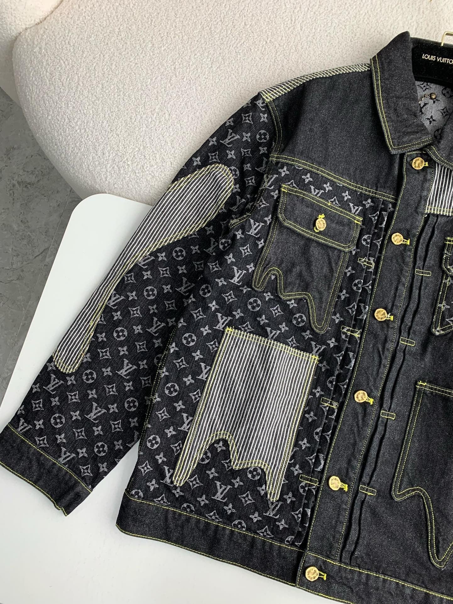 「#3533」Louis Vuitton Denim Jackets