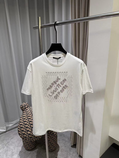 「#3544」Louis Vuitton 24ss pearl lettering embroidered round neck T-shirt
