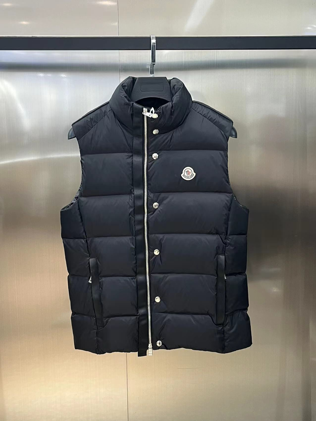 「#3587」Moncler FW2023 Logo Logo Stand Collar Zipper Sleeveless Vest