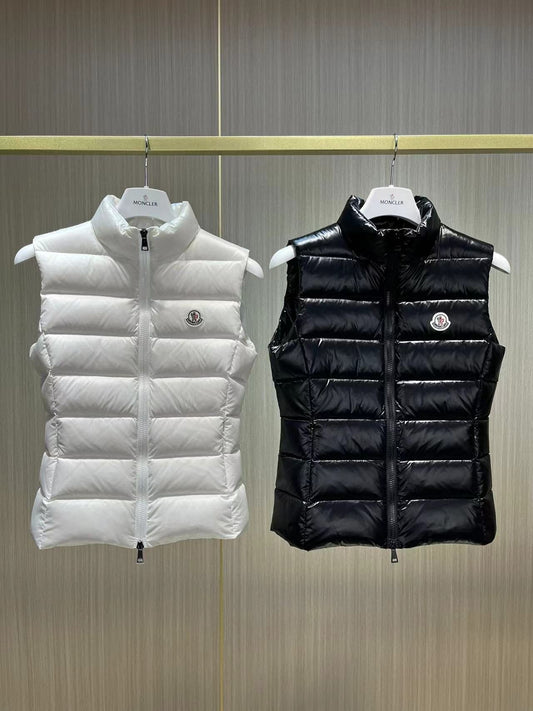 「#3588」Moncler down vest