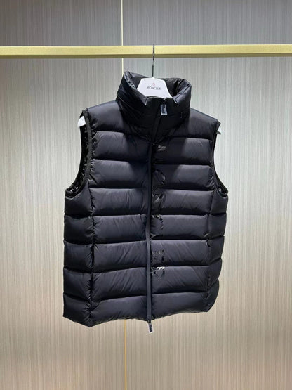 「#3590」Moncler down stand collar vest