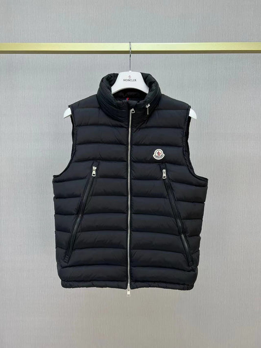 「#3592」Moncler new albyt oblique zipper hidden hood stand collar vest