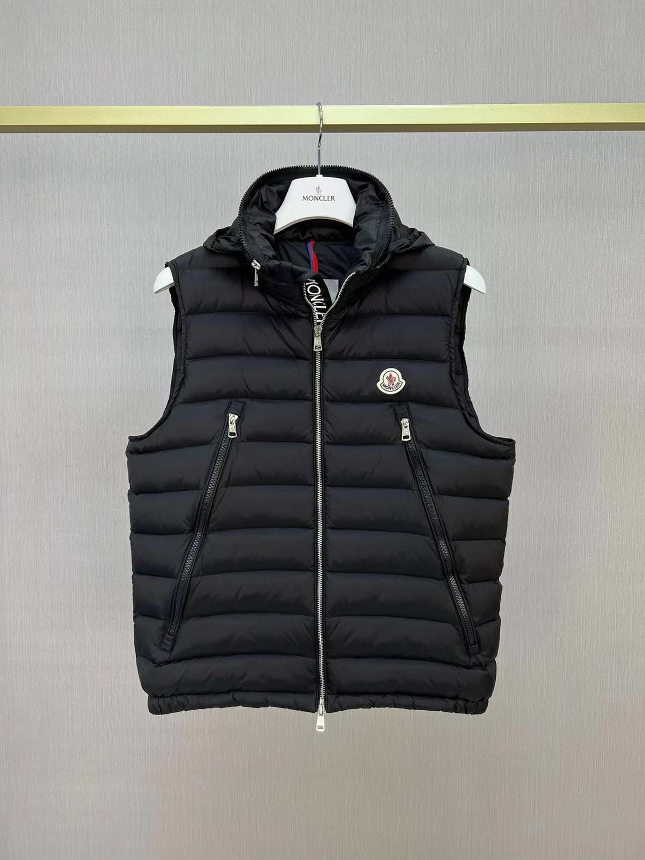 「#3592」Moncler new albyt oblique zipper hidden hood stand collar vest