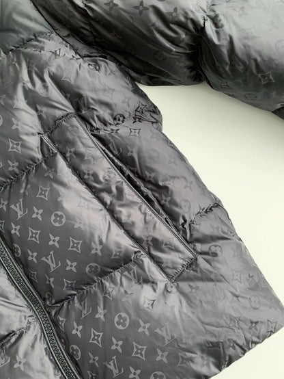 「#3650」Louis Vuitton logo labeled down jacket