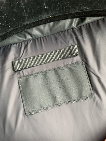 「#3652」Prada white goose down vest
