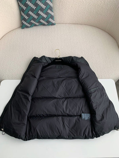 「#3652」Prada white goose down vest