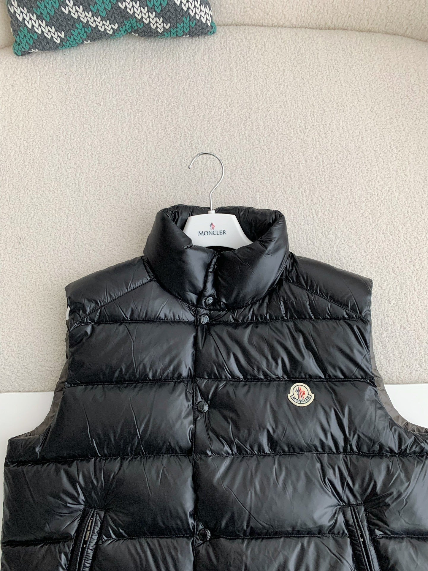 「#3663」Moncler down stand collar vest