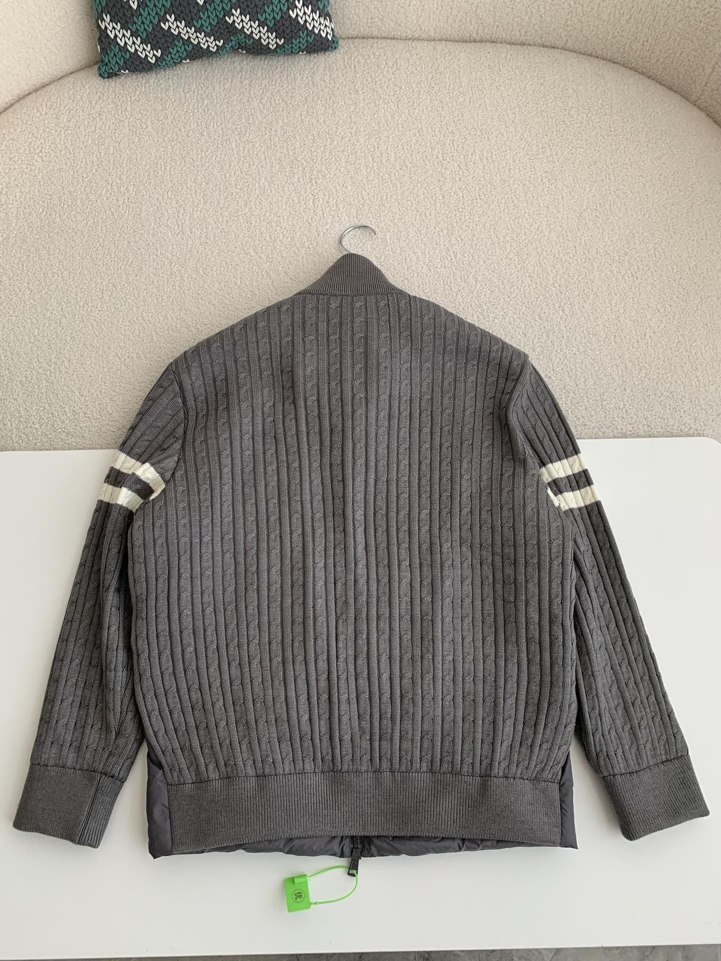 「#3669」Moncler Short  men's down jacket