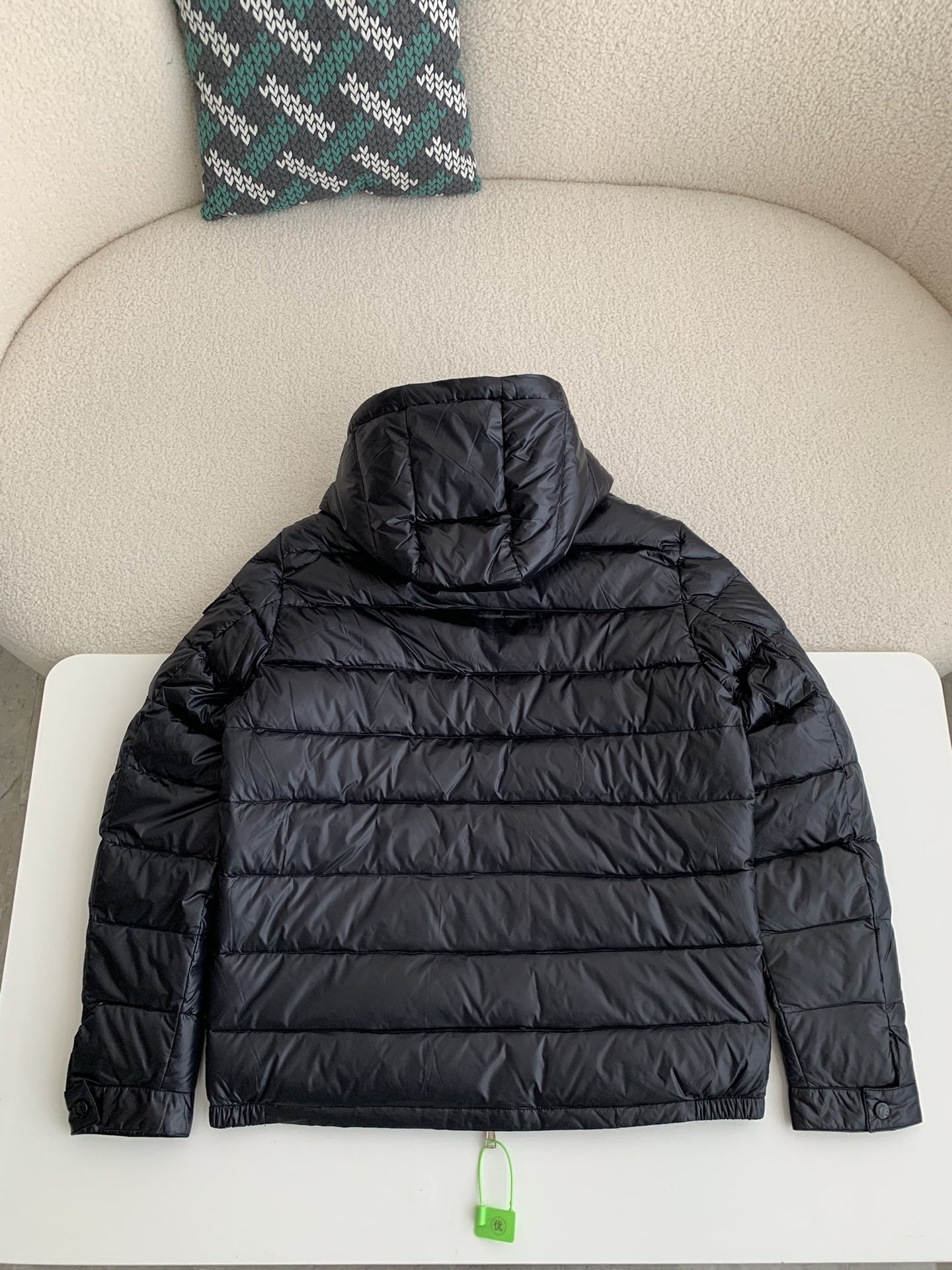 「#3670」Moncler Short  men's down jacket