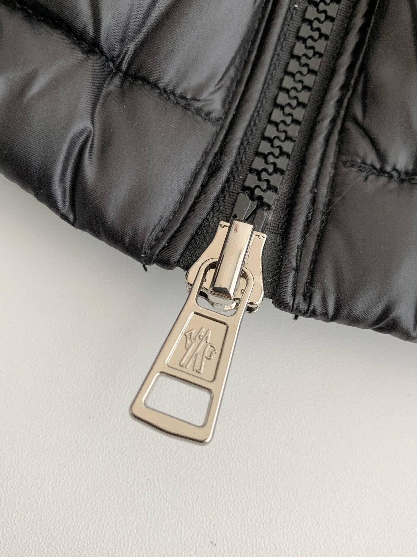 「#3672」Moncler Short  men's down jacket