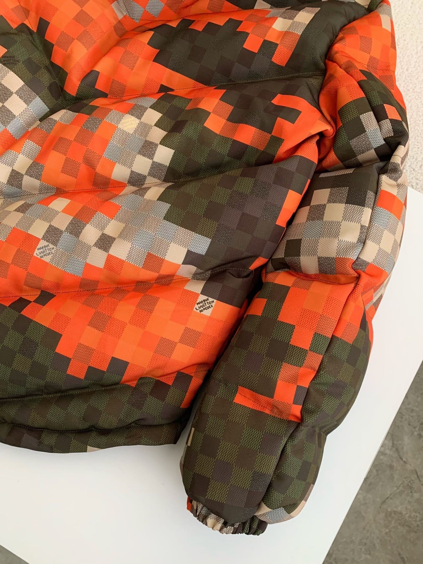 「#3692」Louis Vuitton FW24 Casual down jacket