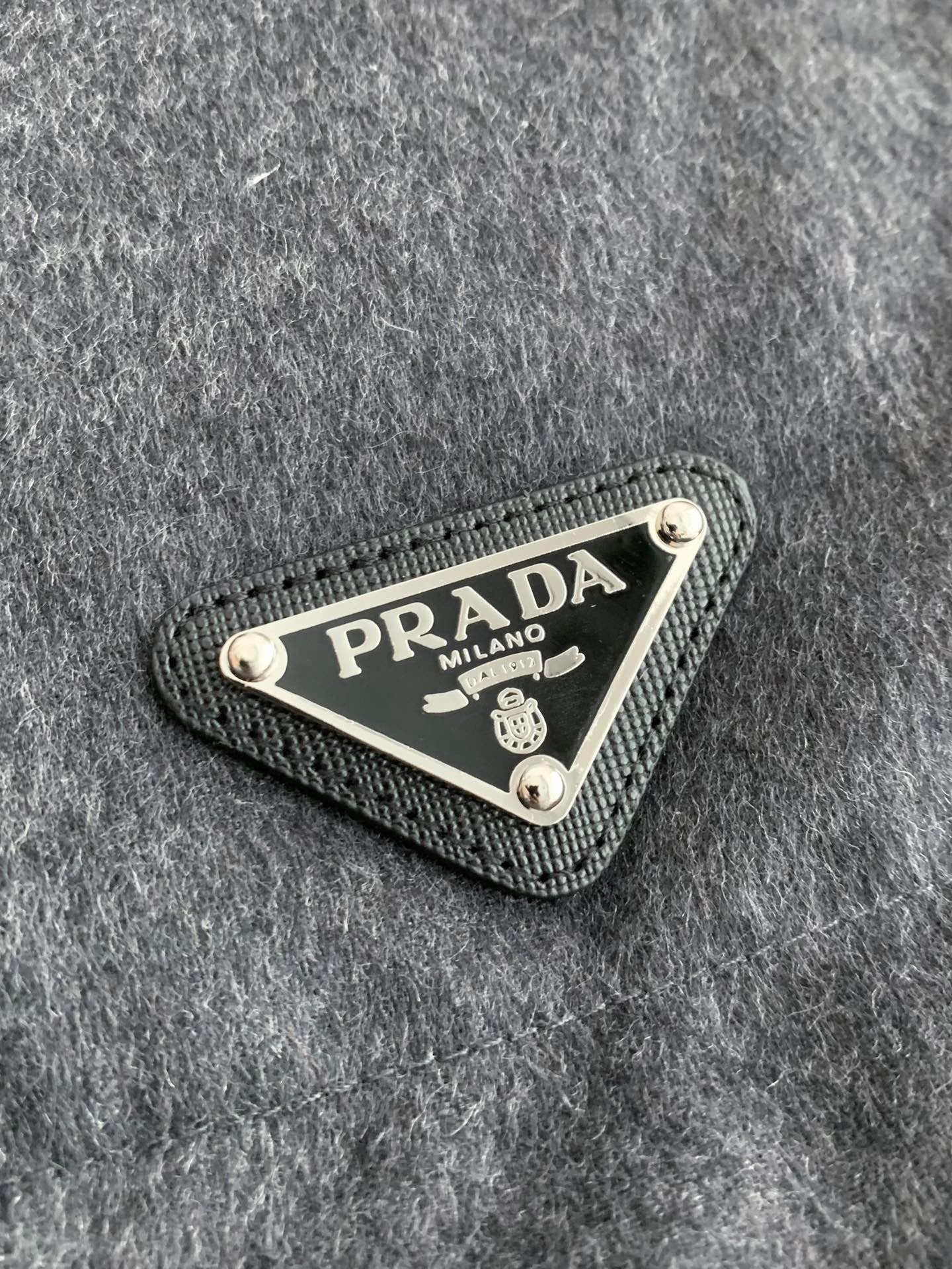 「#3694」Prada logo stand collar down jacket