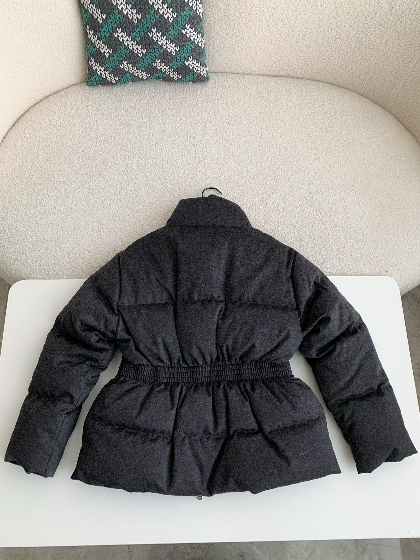「#3694」Prada logo stand collar down jacket