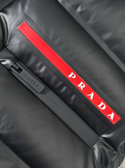 「#3784」Prada classic red label new down vest