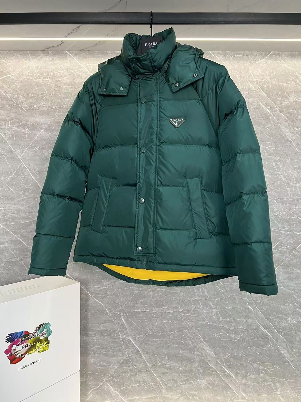 「#3867」Prada RE-Nylon down jacket with detachable hood
