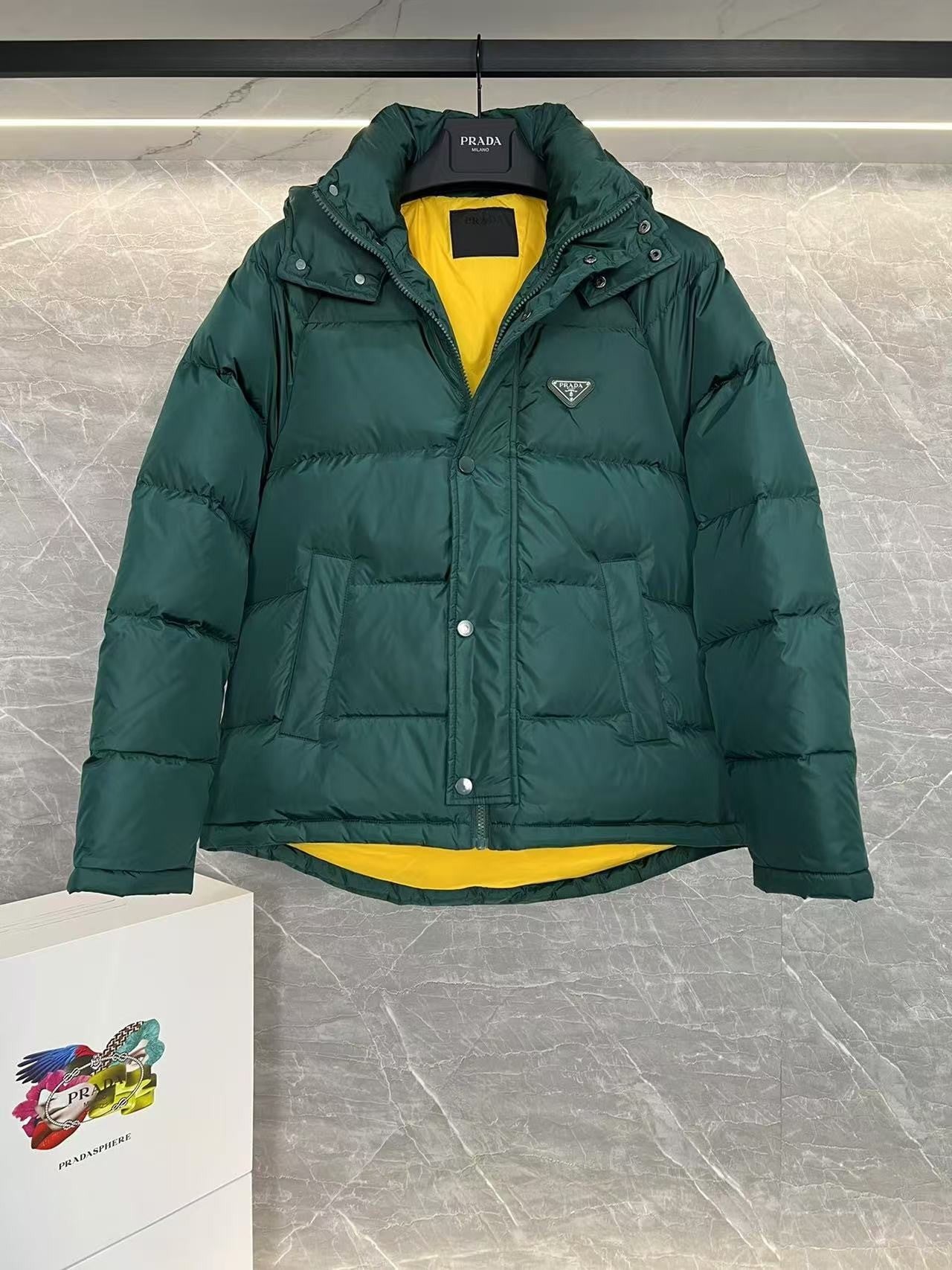 「#3867」Prada RE-Nylon down jacket with detachable hood