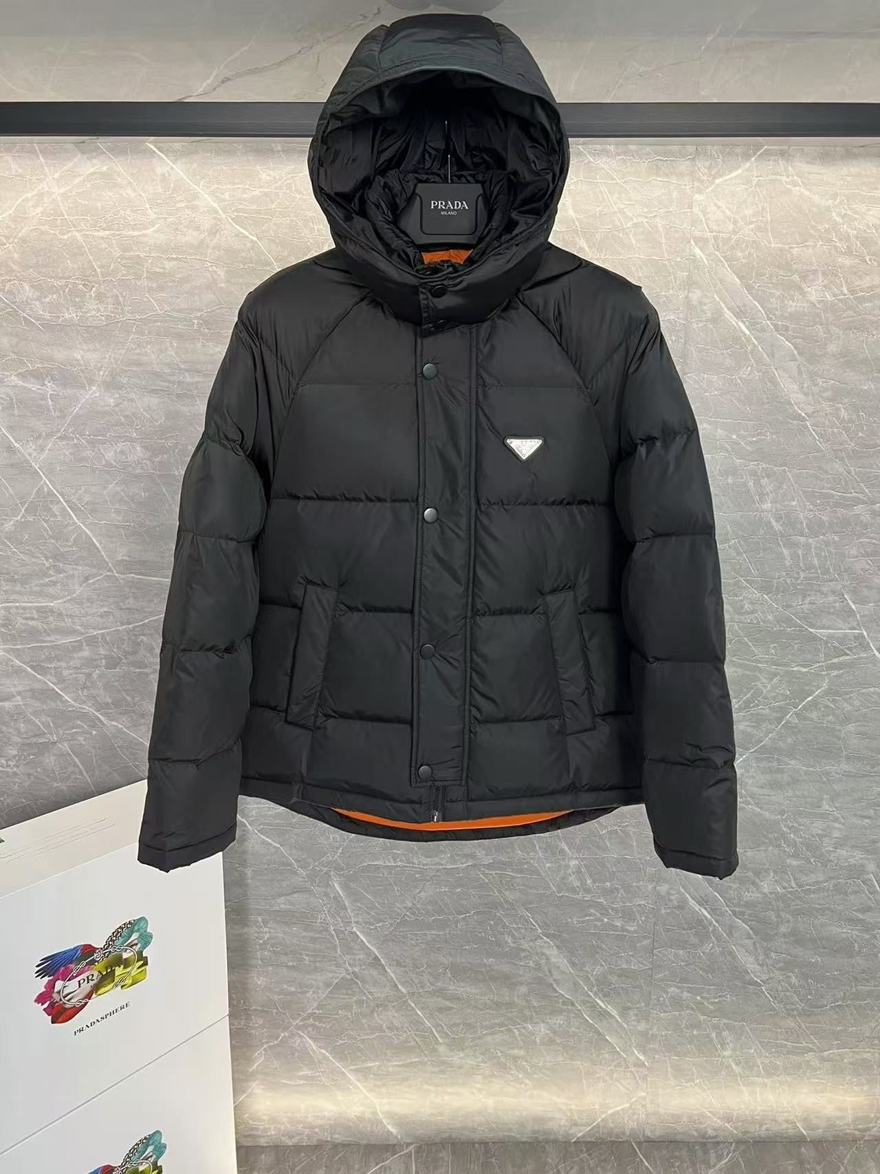 「#3868」Prada RE-Nylon down jacket with detachable hood