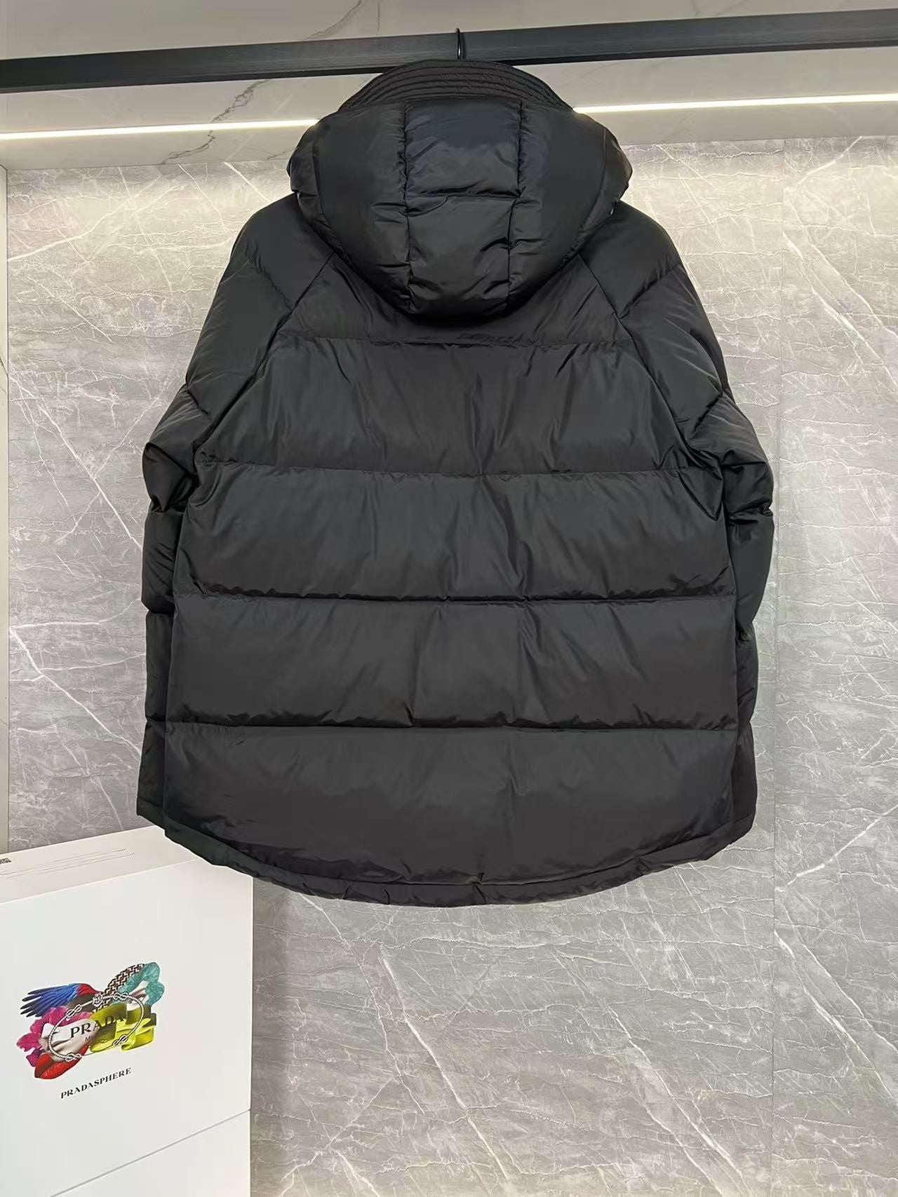 「#3868」Prada RE-Nylon down jacket with detachable hood