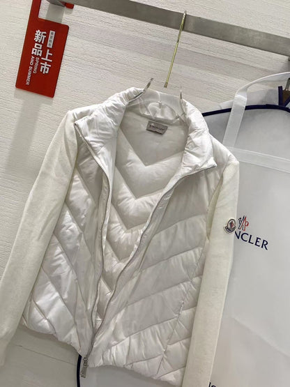 <span>「#3870」Moncler new women's V-pattern stitching knitted sleeves stand collar down jacket</span>