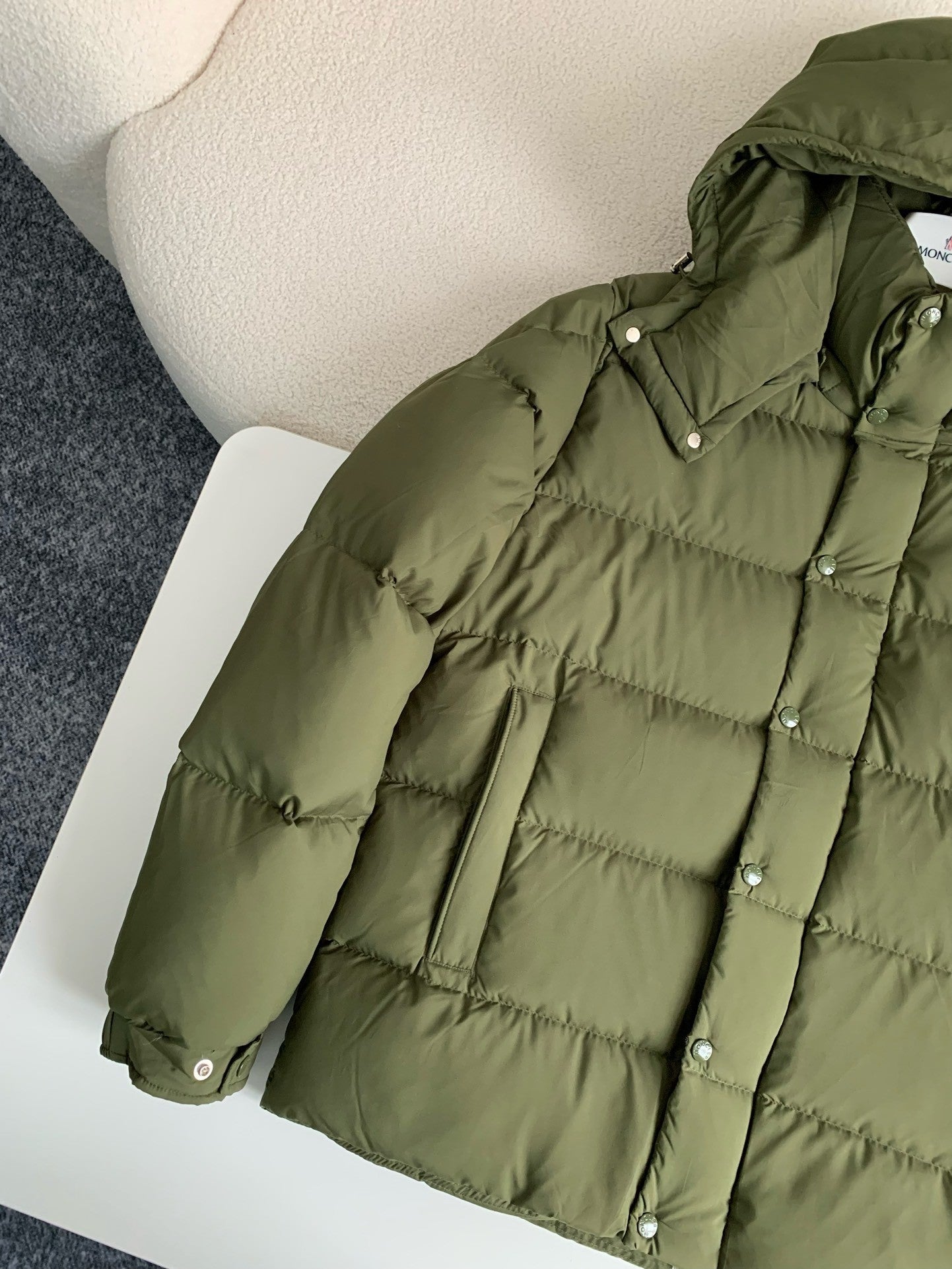 「#3912」Moncler Vezere Short Down Jacket
