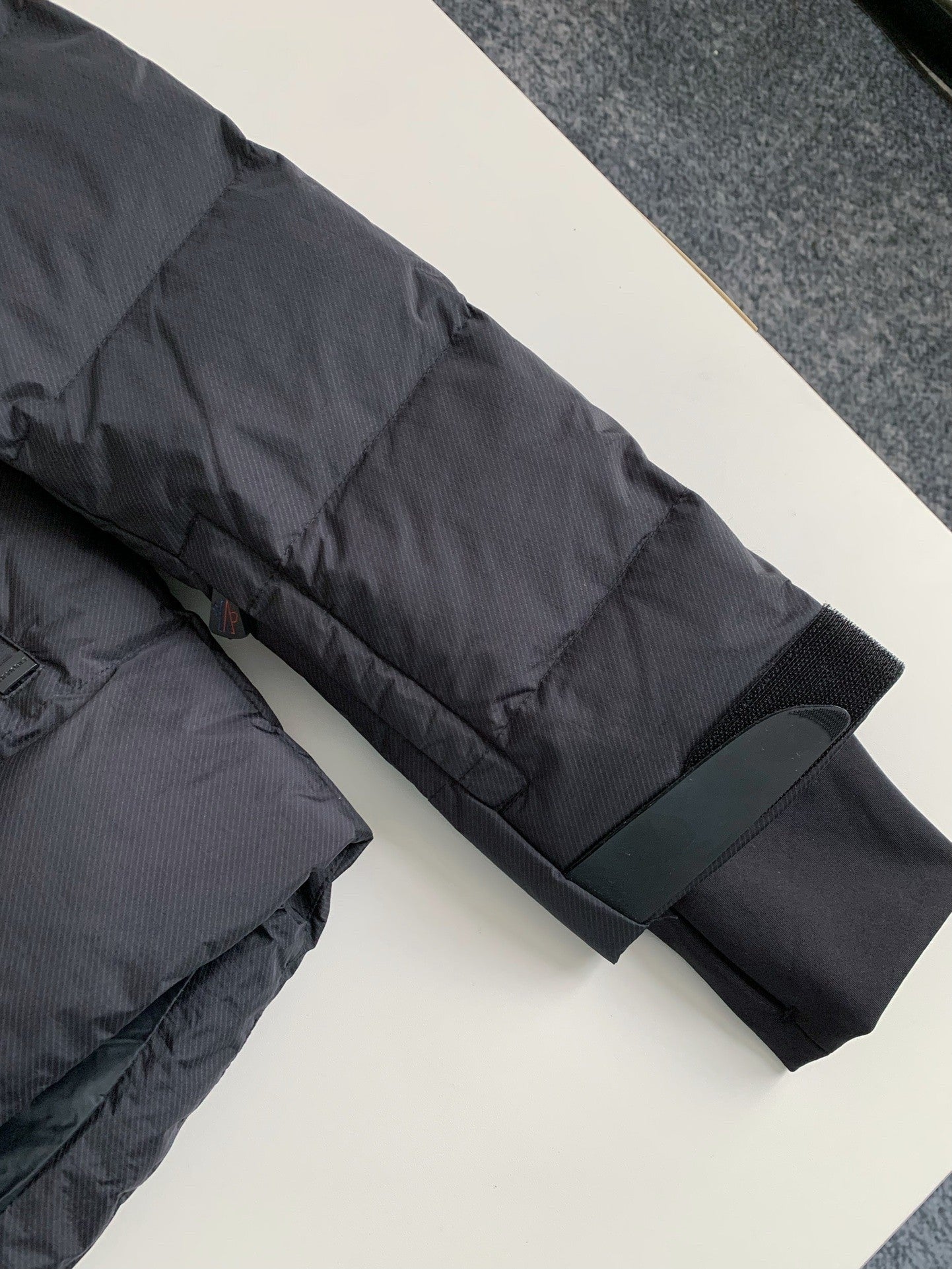 「#3913」Moncler Grenoble Nylon Hooded Down Jacket