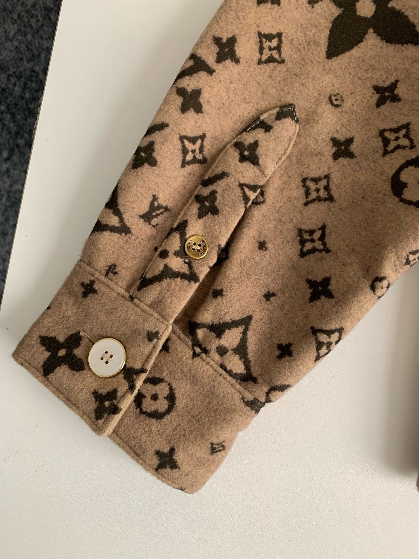 「#3921」Louis Vuitton Jackets