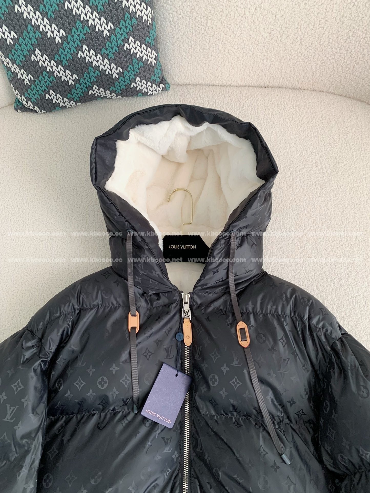 「#3961」LOUIS VUITTON Skiing Series FW24 Printed Hooded Cotton-Padded Jacket