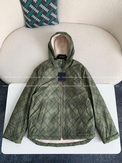 「#3974」Louis Vuitton SS25 Pre-Spring collection, Logo letter stripe jacket