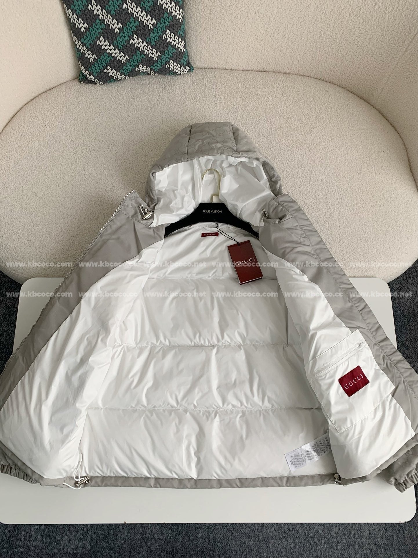 「#4006」Gucci Hooded patterned down jacket