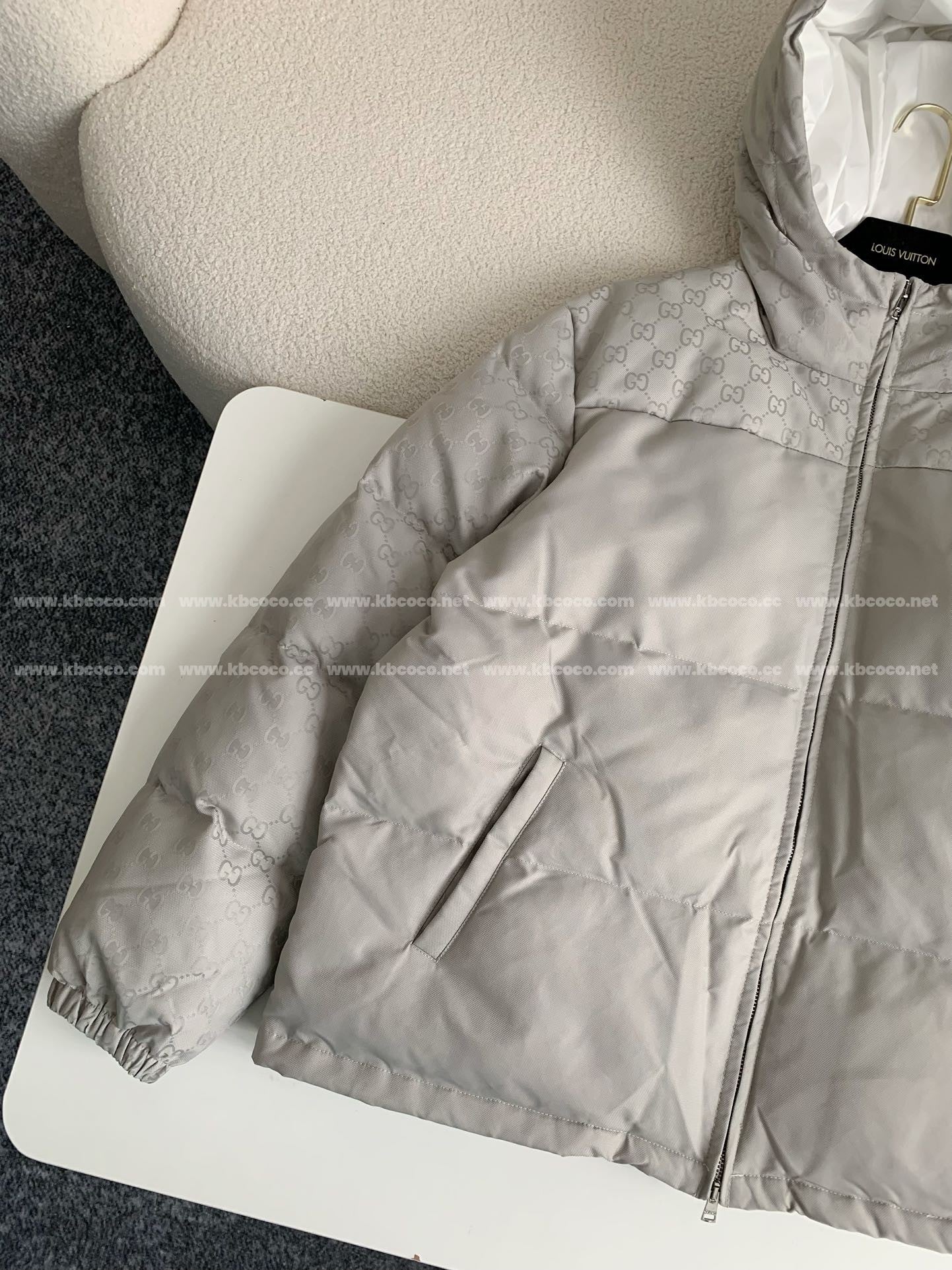 「#4006」Gucci Hooded patterned down jacket