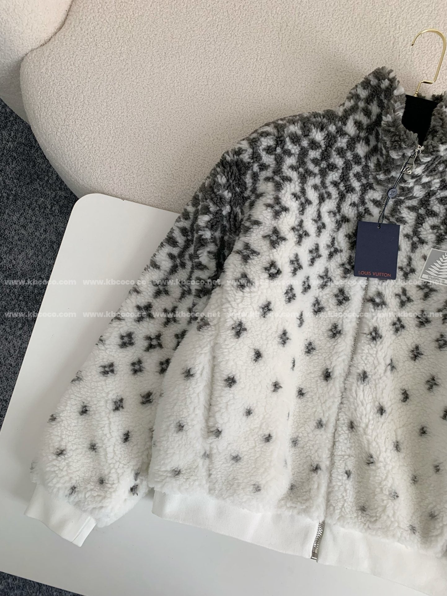 「#4044」Louis Vuitton Skiing Series FW24 Stand-collar Ombre Jacket