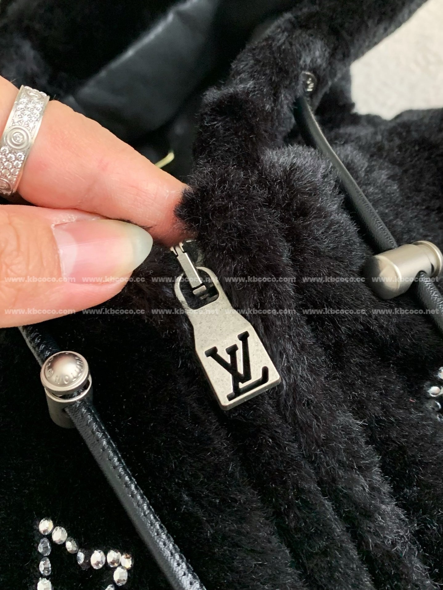 「#4073」Louis Vuitton SS25 Logo Embroidered Wool Hooded Zipper Jacket