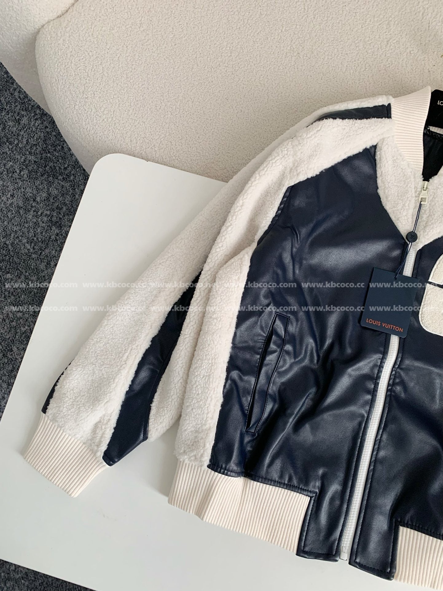「#3426」Louis Vuitton floral lettering lambskin baseball jacket