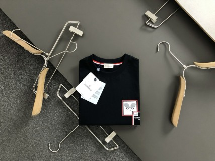 「#4243」Moncler Spring/Summer Black Racket Printed Craft T-shirt