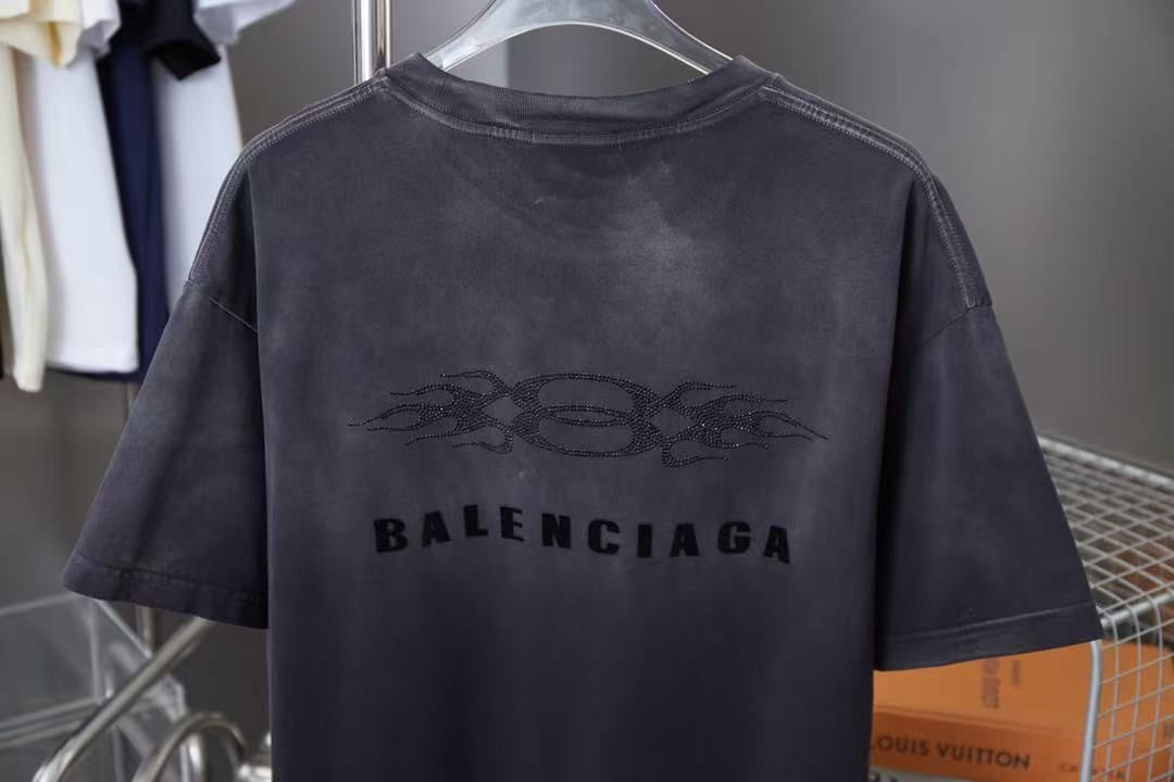 「#4269」Balenciaga Spring/Summer New Flame Hot Diamond T-shirt
