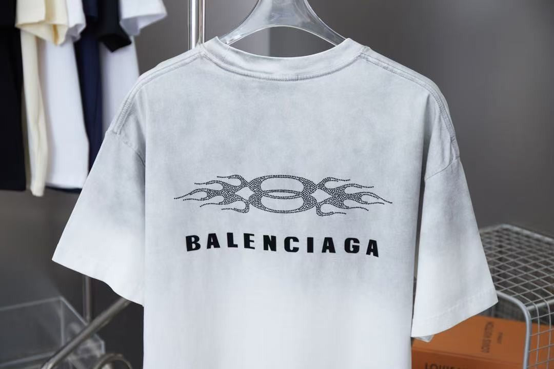 「#4269」Balenciaga Spring/Summer New Flame Hot Diamond T-shirt