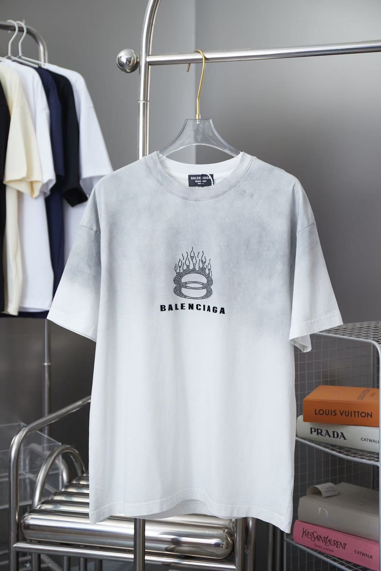 「#4269」Balenciaga Spring/Summer New Flame Hot Diamond T-shirt