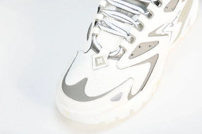 Louis Vuittоп Runner Tatic Sneaker 'Grey White'