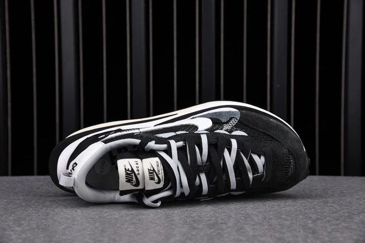 Sacai VaporWaffle Black White
