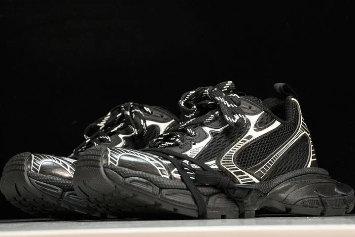 3XL Sneaker 'Black White'