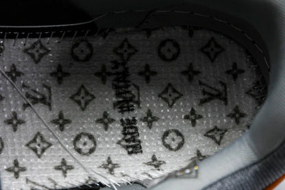 Louis Vuittоп Trainer Maxi 'Black Grey Orange'