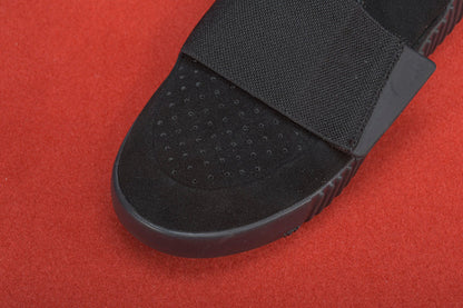 Yzy Boost 750 Triple Black