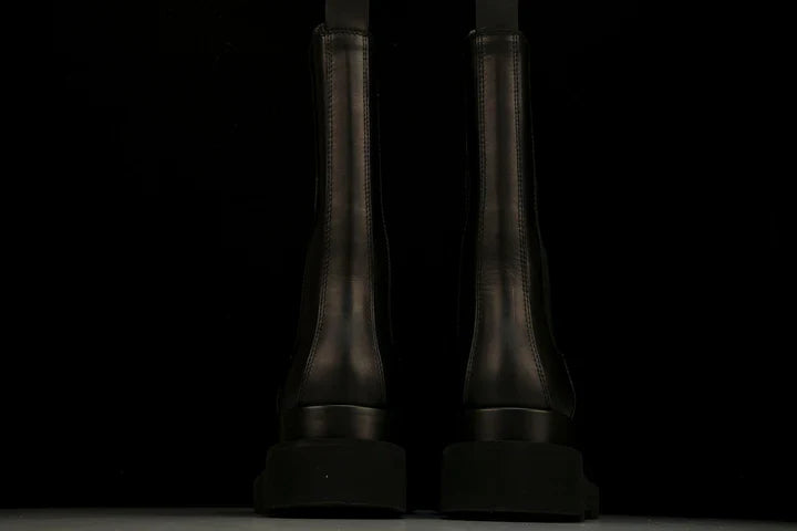 Вottega Veneta Lug Chelsea Boots 'Black'