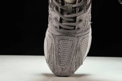 Phantom Trainer 'Light Grey'